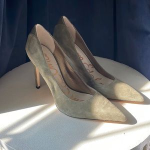 Sam Edelman olive green suede stilettos